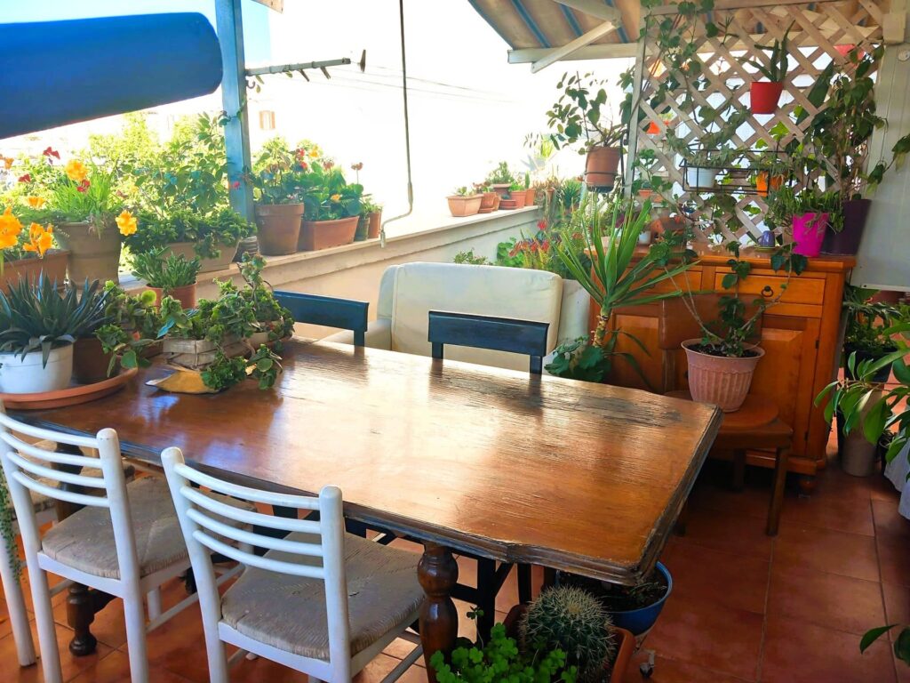 APPARTAMENTO   in vendita a TRANI CON AMPIA VERANDA