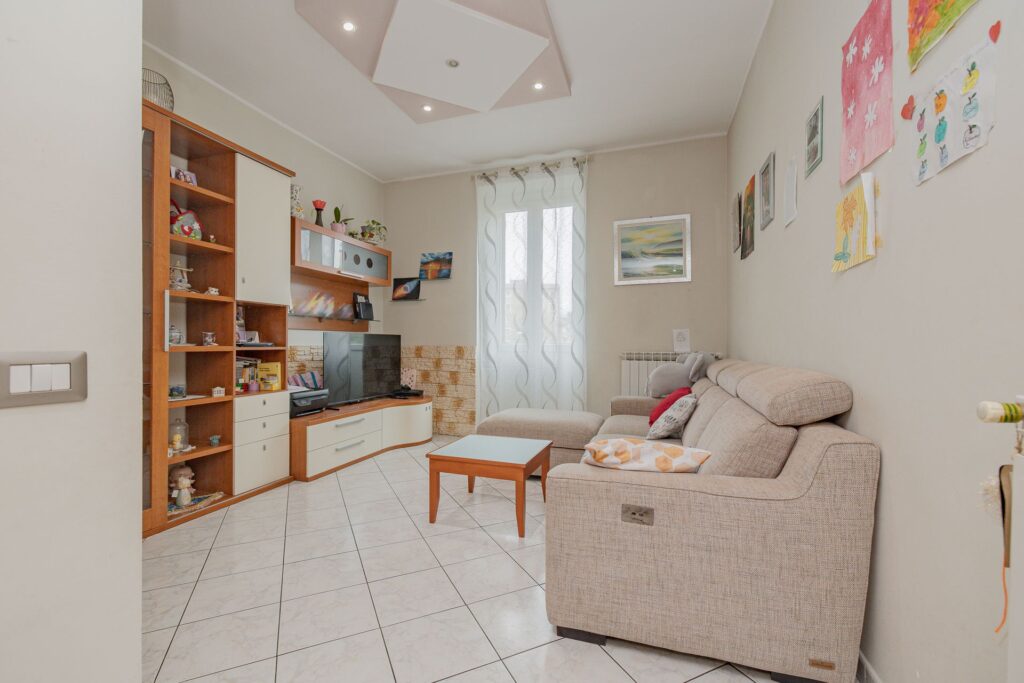 3 locali senza spese in vendita a legnano 3 locali col posto auto